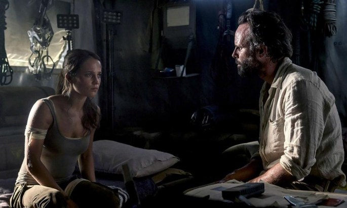 tomb-raider-a-origem-lara-croft-mathias