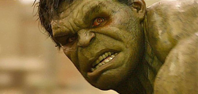 bruce-banner-hulk-christmas-present-gift-220510