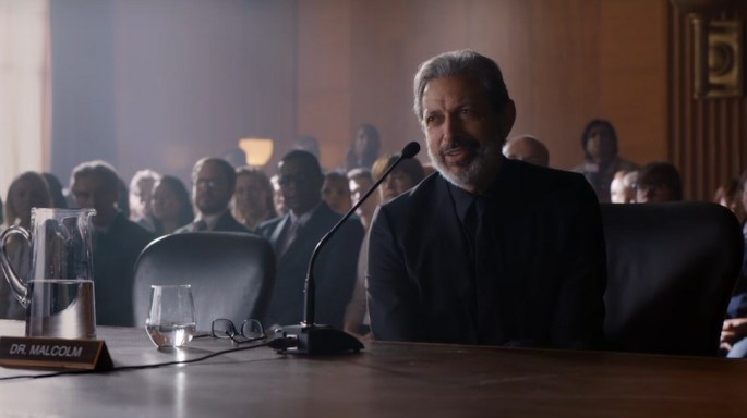 jeff-goldblum-jurassic-world766129641.jpg
